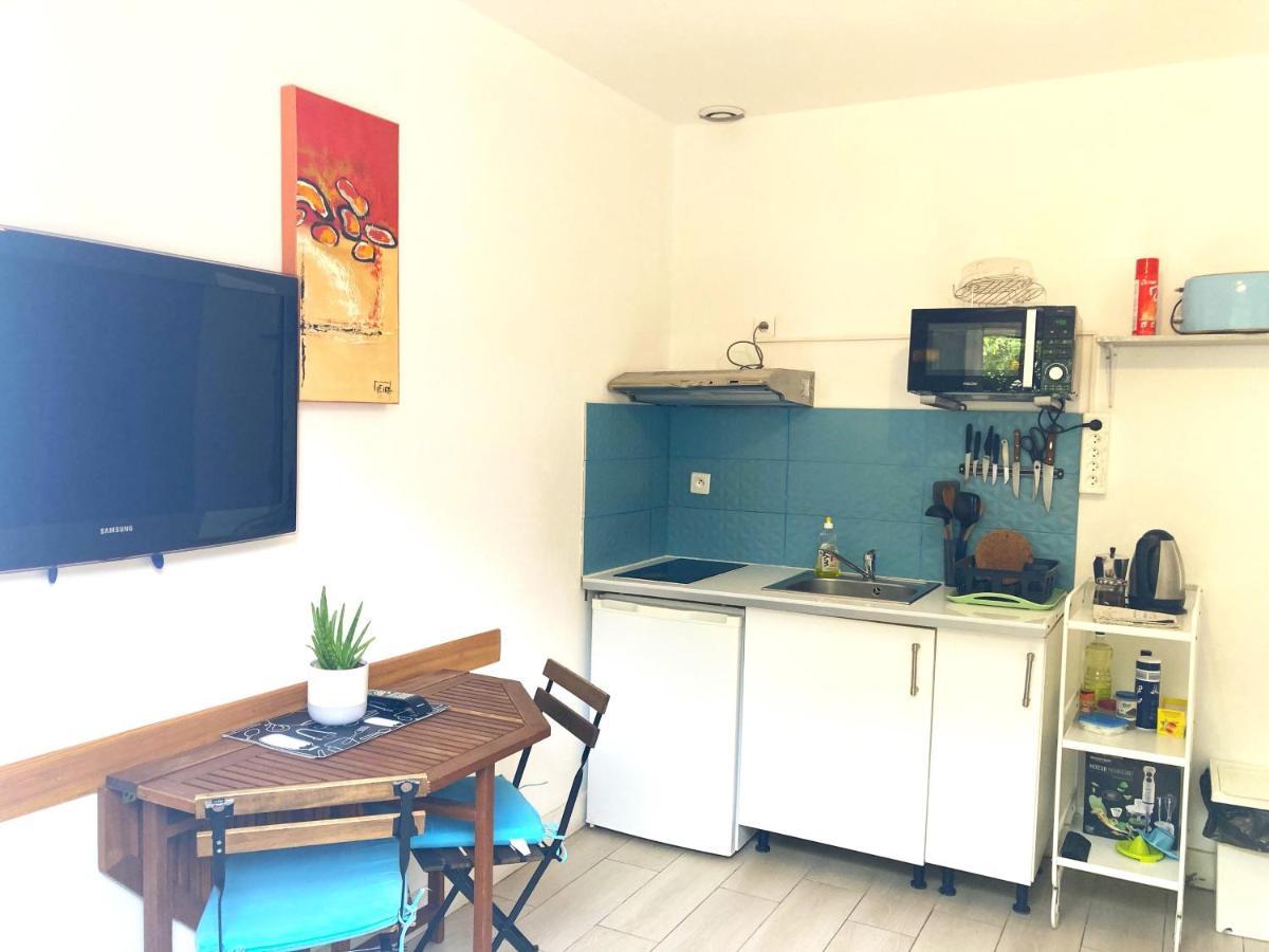 Blue Summer Vibes Apartment For 4P, Ac, Parking, Beach At 50M, Spa Access -1 라시오타 외부 사진